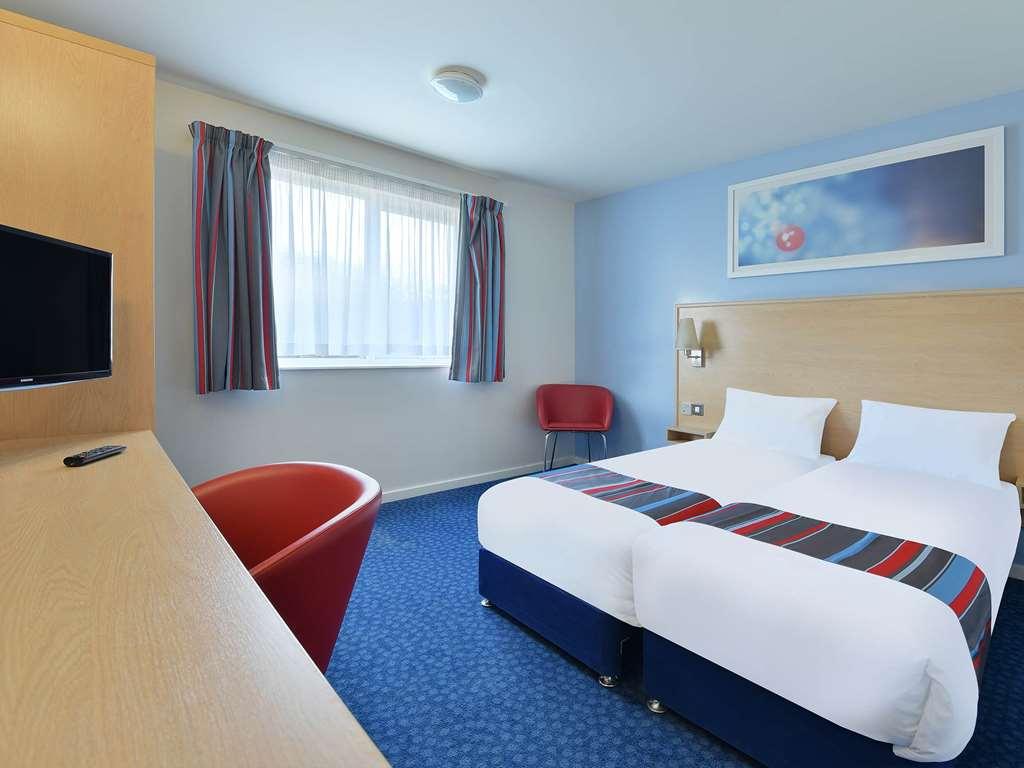 Travelodge Nuneaton Bedworth Pokój zdjęcie